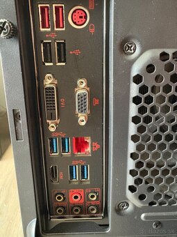 Predám PC: Intel i7 4790, 12GB RAM, GTX 1070 8GB, 512GB SSD - 5