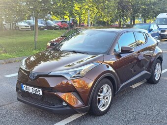 Toyota C-HR hybrid - 5