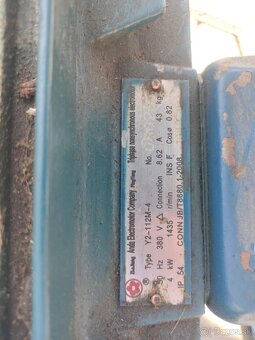 Elektromotor s prevodovkou (15) - 5