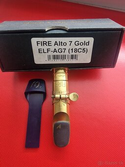 Profesionálna hubička - 5