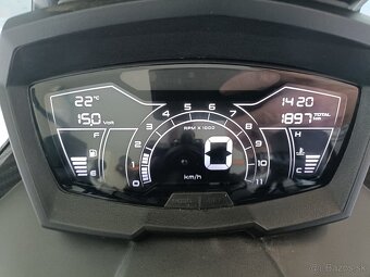 APRILIA SR 125 GT - 5