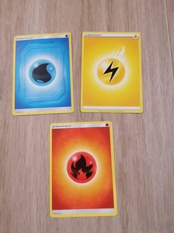 Pokemonove kartičky - 5