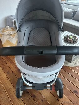 Stokke Crusi svetlošedá - 5