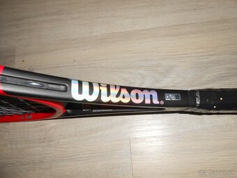Predam malo pouzivanu tenisovu raketu znacky WILSON PRO STAF - 5