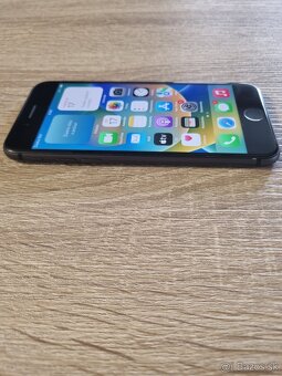 iPhone 8 / 256GB / Nová batéria / Super stav - 5
