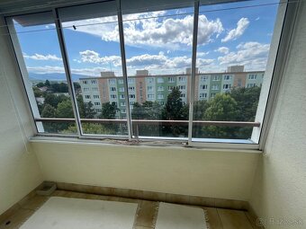 Na predaj priestranný 3-izbový byt, 82 m² – Prievidza, ul. L - 5