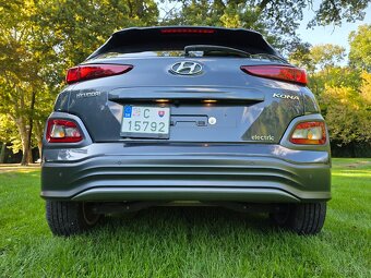 Hyundai KONA electric 150 Premium+ 64kWh tep.cerpadlom - 5