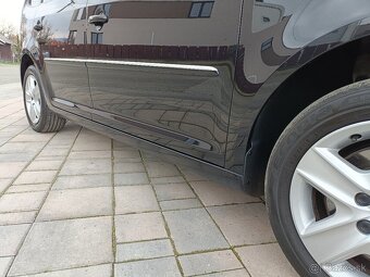 VOLKSWAGEN TOURAN 2.0 TDI CR 103 kW HIGHLINE BLUEMOTION - 5