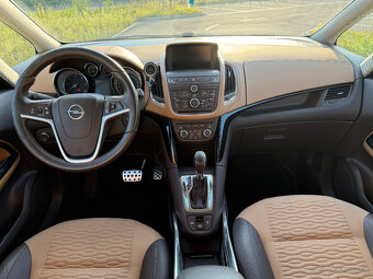 Predám Opel Zafira Tourer 2.0 CDTI 170k Cosmo AT6 - 5