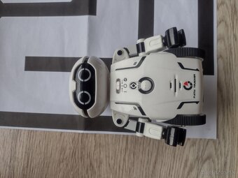 Robot Silver Lit Maze Breaker - 5