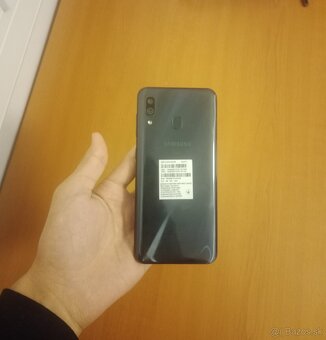 Samsung Galaxy A30 – 32GB - 5