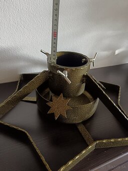 Predám oceľový stojan na vianočný stromček - 5