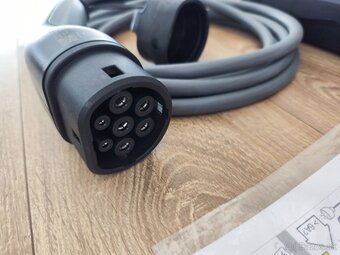 BMW Flexible Fast Charger, TYPE 2, 6m, 11kW - 5