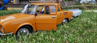 Škoda 100 model deagostini - 5