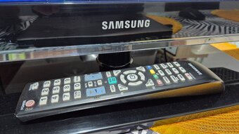 SAMSUNG LE32D550K1WXBT - 80cm - 5