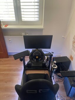 Thrustmaster playseat - 5