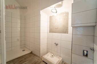 NÁMESTIE ANDREJA HLINKU - 120m2 dvojdom s 3 bytovými jednotk - 5