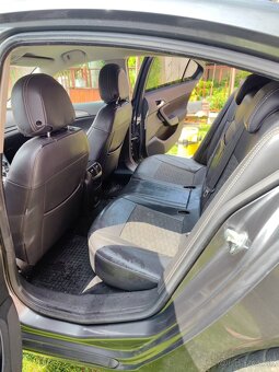 Opel Insignia 2,0 Cdti M6 - 5