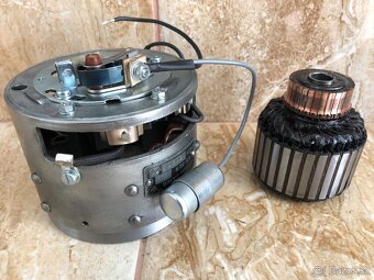 Jawa panelka 250 - zapalovanie 50 W po GO, mínus pól - 5
