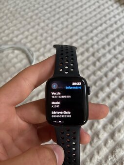 Predám hodinky Apple watch se Nike sport band (2021) - 5