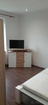 Prenájom 3 izbového bytu na Tolstého ulici v Košiciach - 5