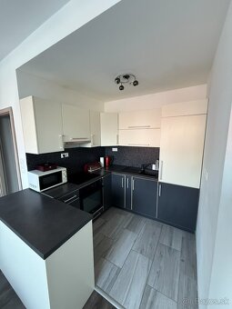 3-izbový byt s terasou, parkovaním vo dvore-Hegyeshalom - 5