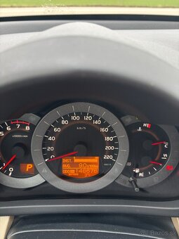 Toyota RAV4, 2009, 4x4 benzín automat - 5