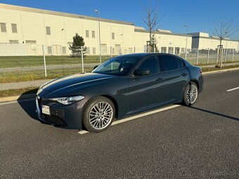 Alfa Romeo Giulia 2.2 Diesel - 5