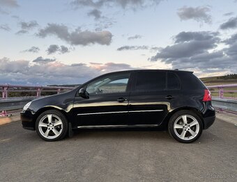 Volkswagen Golf 5 1.9TDi 77kw BXE - 5