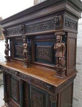 Starožitný nabytok - 5