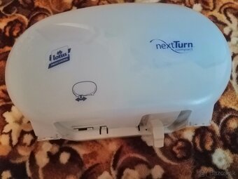 Stol a stolicky drevene,krajac retro , - 5