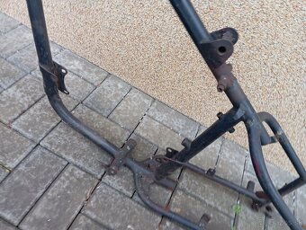 Predám rám na motocykel čz 125/150 c - 5