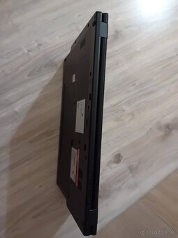 Fujitsu LifeBook E459 - 5