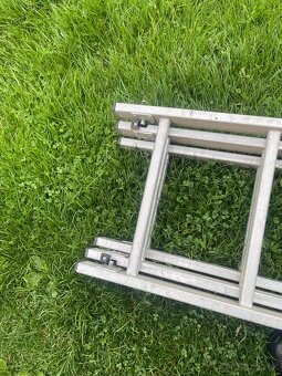 Hlinikovy Rebrik 3x13 - 5