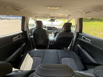 Kia Sportage 1.6 HEV Gold (2023) – hybrid, automat, 7-ročná - 5