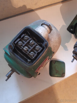 2x elektromotor - 5