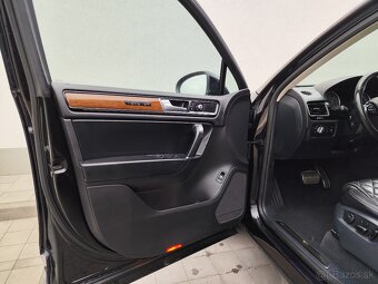 VW Touareg 3.0 TDI 193 kW R-Line Executive Edition - 5