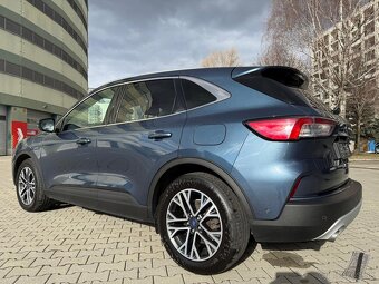 Ford Kuga 2.5 Duratec PHEV 225k Titanium X CVT
- 5