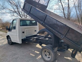 Predám Ford Transit 2,4td - 5