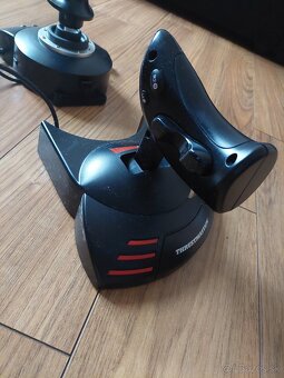 Joystick Thrustmaster T.Flight Hotas X - 5