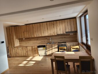 3-IZBOVÝ BYT na prenájom 160m² - 5