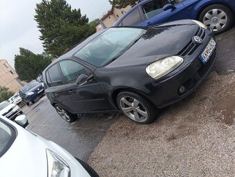 Wolkswagen Golf5 - 5