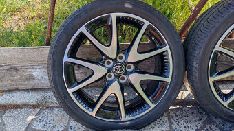 5x100 R17 --- TOYOTA YARIS - 5