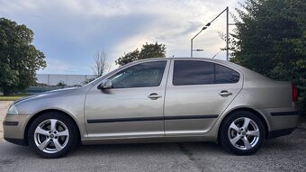 Škoda Octavia - 5
