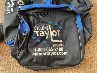 Predám CYCLONE TAYLOR hokejovú tašku - 5