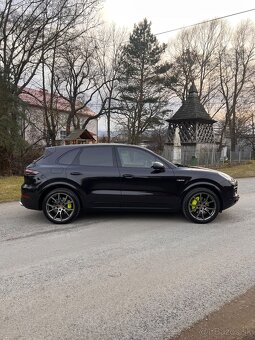 Porsche Cayenne E-Hybrid 4x4 - 5