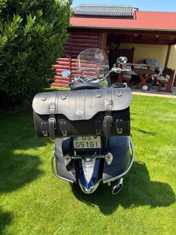 Yamaha XV1900A - 5