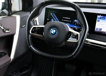 BMW iX xDrive40 H/K TAŽNÉ ČR 240 kw - 5