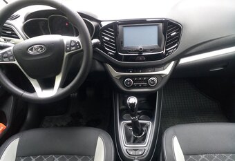 Lada Vesta SW Cross - 5