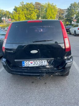 Ford Fusion - 5